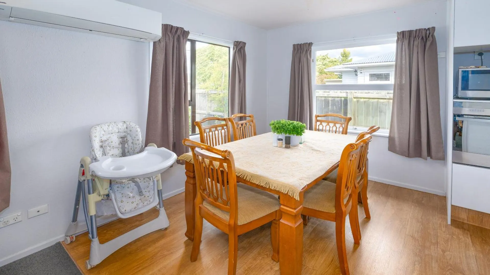 Family Friendly, Quiet, Cozy Stay In Rotorua With Free Wifi